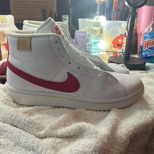 pink stripe nike blazers with no laces